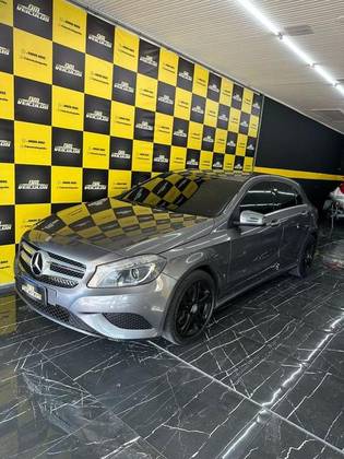 MERCEDES-BENZ A 200 1.6 TURBO STYLE 16V GASOLINA 4P AUTOMÁTICO